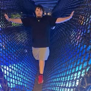 Meet your Posher, Taylor